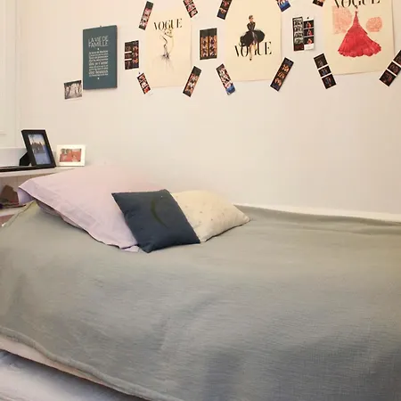 Apartment Spacious Haussmannian In 17th Paris